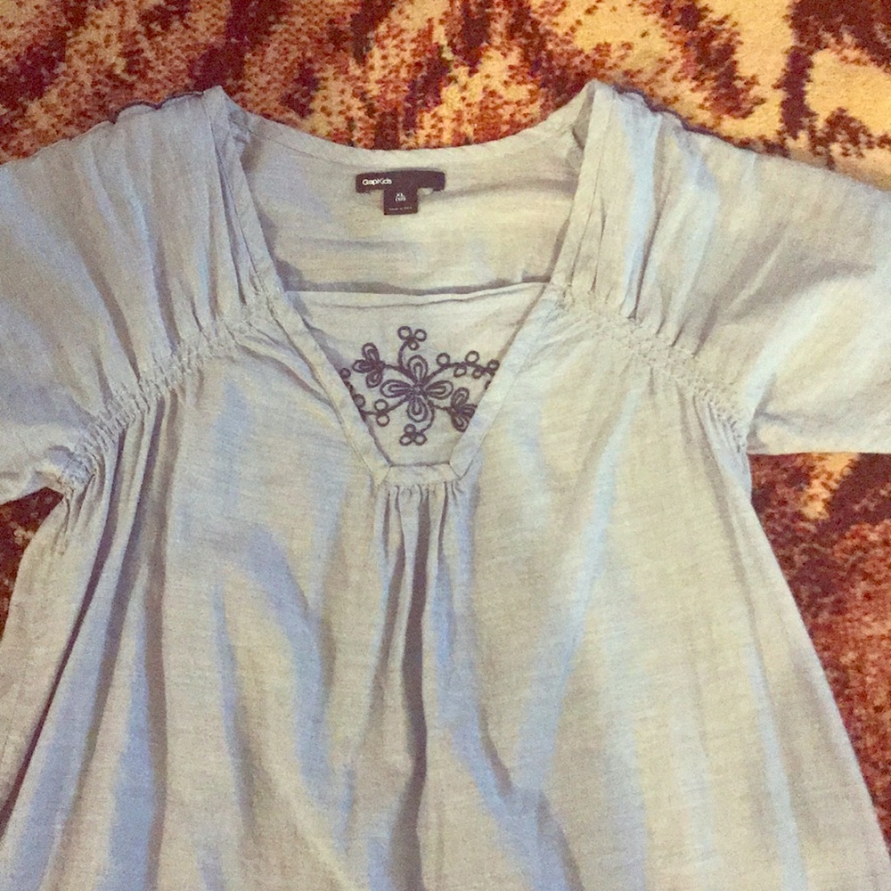Girl shirt light blue
